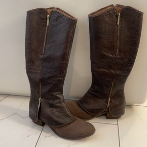 Donald J Pliner brown boots sz 10